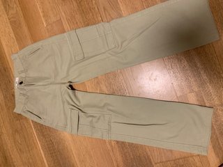 Pantalón Cargo Beige