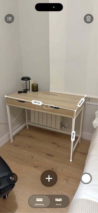 Scrivania in legno e metallo