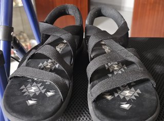 Sandalias Skechers Slip-ins Mujer Negras