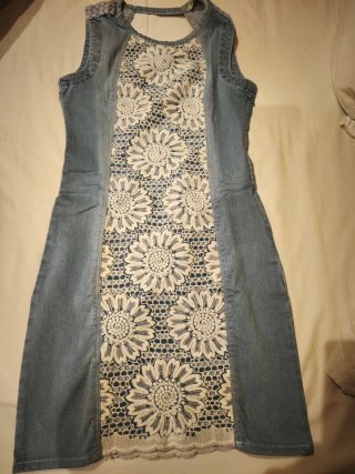 Vestido vaquero Desigual con encaje