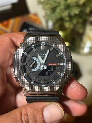 Reloj Casio G-Shock GM-2100 plata y Negro