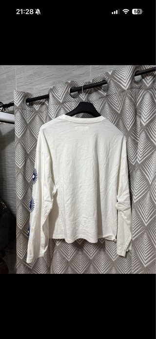 T-shirt manga comprida branca between seasons
