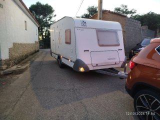 Caravana Knaus Sudwind 400