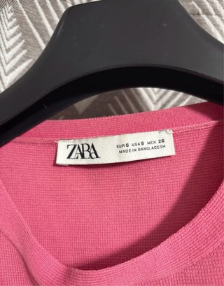 Zara Top Rosa Cropped Tamanho S mas veste XS