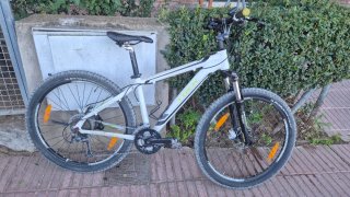 Bicicleta MTB Trek Sky Talla S/XS