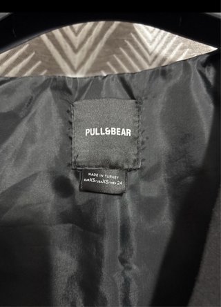 Colete Preto Pull&Bear