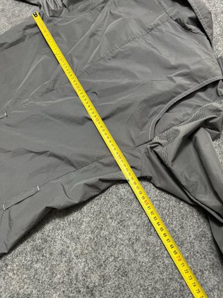 Gabardina Armani Jeans Gris Talla L