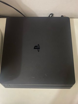 Console PlayStation 4 (PS4) Nera
