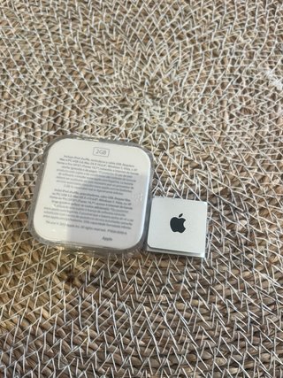 Apple iPod Shuffle con caja