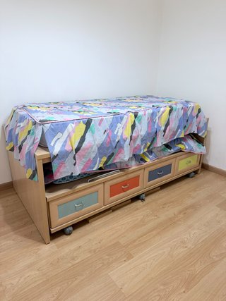 Cama nido y dos colchones individuales