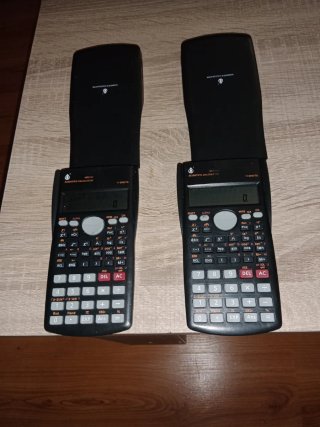 2 Calculadoras Científicas NRB130