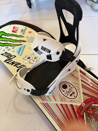 Tabla Burton de Snowboard con Fijaciones Burton