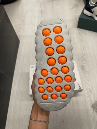Chinelos Nike Cinza/Prata