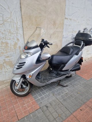 Kymco Grand Dink
