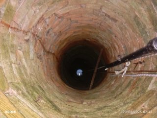 Pozo de agua artesanal