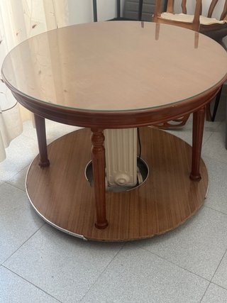 Mesa Camilla Redonda con Cristal y Tarima
