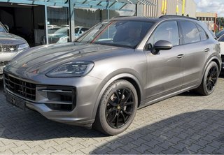 Porsche Cayenne E-Hybrid Facelift SPORT-DESIGN