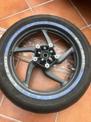 Rueda Delantera Kymco AK 550