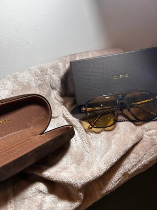 Óculos de Sol Tom Ford Como Novos