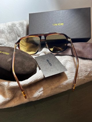 Óculos de Sol Tom Ford Como Novos