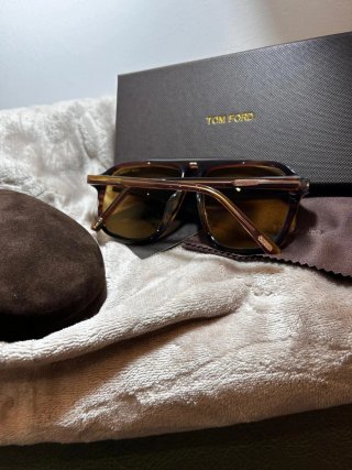 Óculos de Sol Tom Ford Como Novos