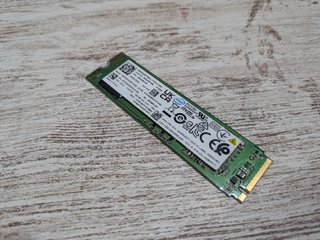 SSD M.2 NVMe Intel 512GB (NVMe)