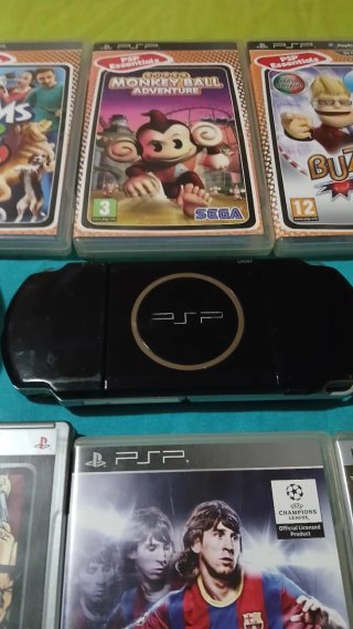 Console PSP 3000 Nera con Giochi