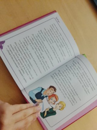 Lily Lace: Una princesa en vaqueros