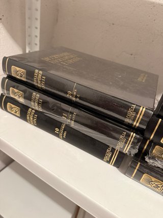 Colección biografias y diccionario espasa