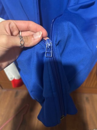 Chaqueta Adidas Azul y Roja