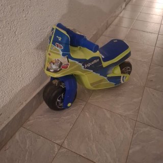 Moto infantil Juguettos