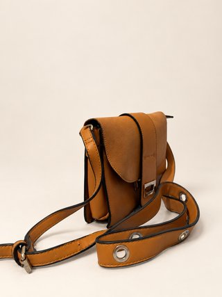 Bolso marrón camel sin marca