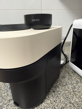 Cafetera Nespresso Krups Vertuo