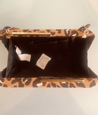 Clutch estampado leopardo