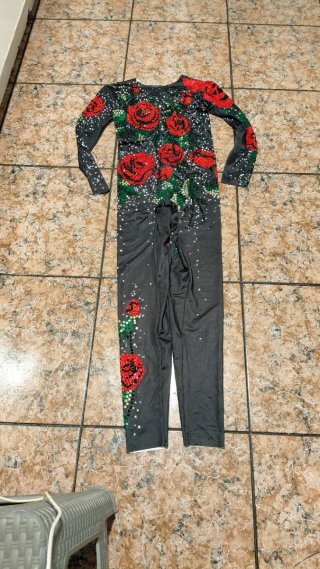 Mono elástico con pedrería y estampado floral