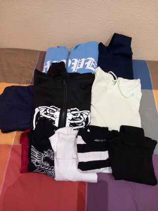 Lote 10 sudaderas y jerseys