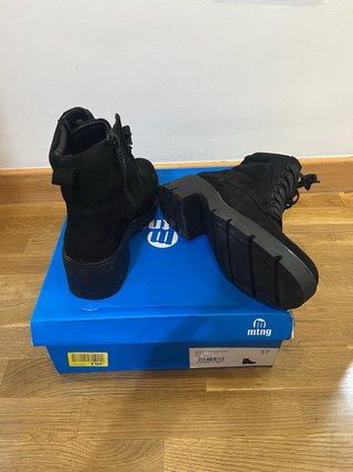 Botines MTNG negros talla 37