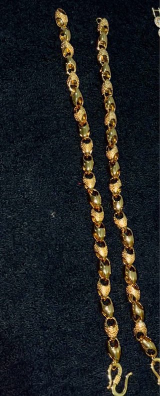 Pulsera de mujer eslabones dorados