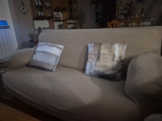 Divano a 3 posti beige in tessuto