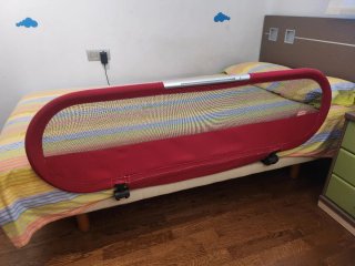 Barrera de cama infantil roja Babyhome