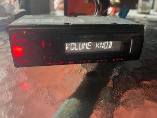 Radio Kenwood KMM-284 sin Bluetooth