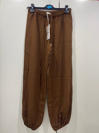Pantalón bombacho Zara marrón XS