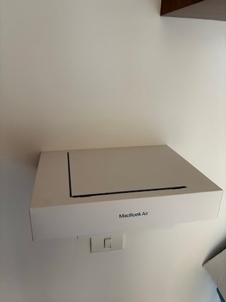 MacBook Air 15 M3 (8GB/256GB)