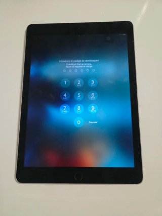 iPad Air 2 (A1566)
