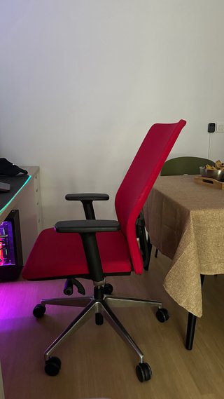 Silla Ergonómica ENEA Movado 5R Roja