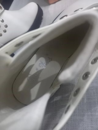 Botines Blancos con Tachuelas Sweet Shoes