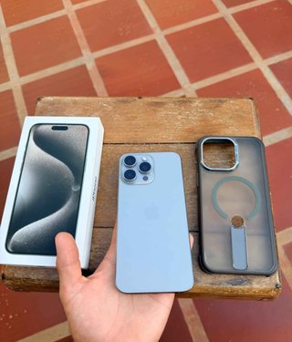 iPhone 15 Pro Max 256GB Plata