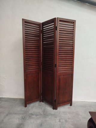 Biombo de madera