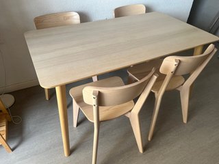Conjunto Mesa y 4 Sillas IKEA Lisabo