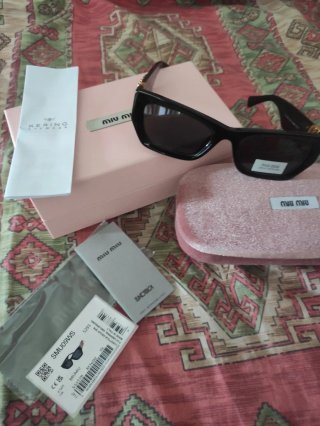 Occhiali da sole Miu Miu